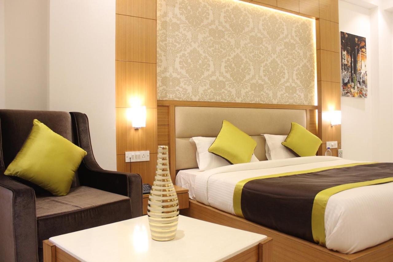 Hotel International Inn By Star Group - Near Delhi Airport Нью-Дели Экстерьер фото