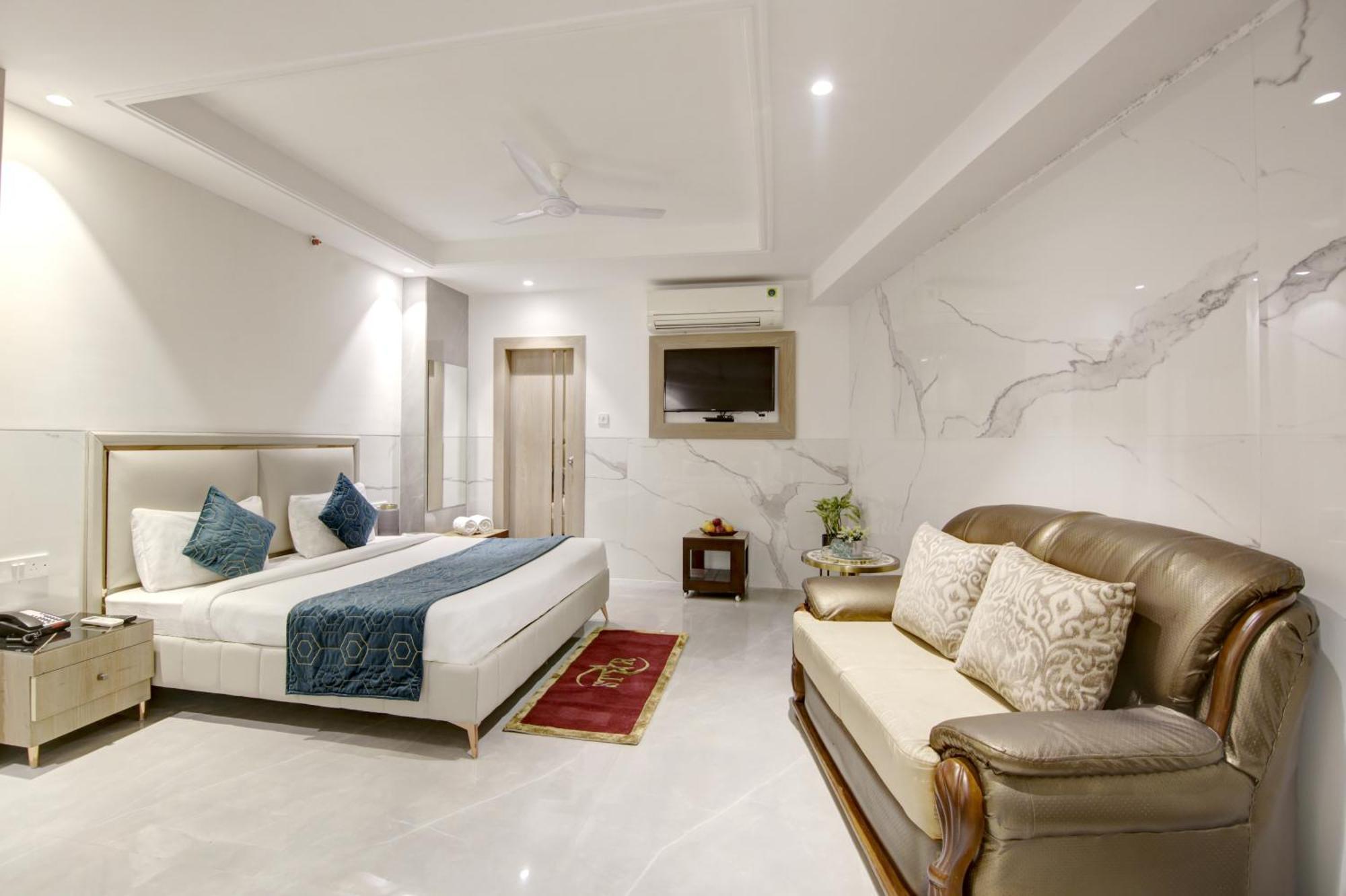 Hotel International Inn By Star Group - Near Delhi Airport Нью-Дели Экстерьер фото