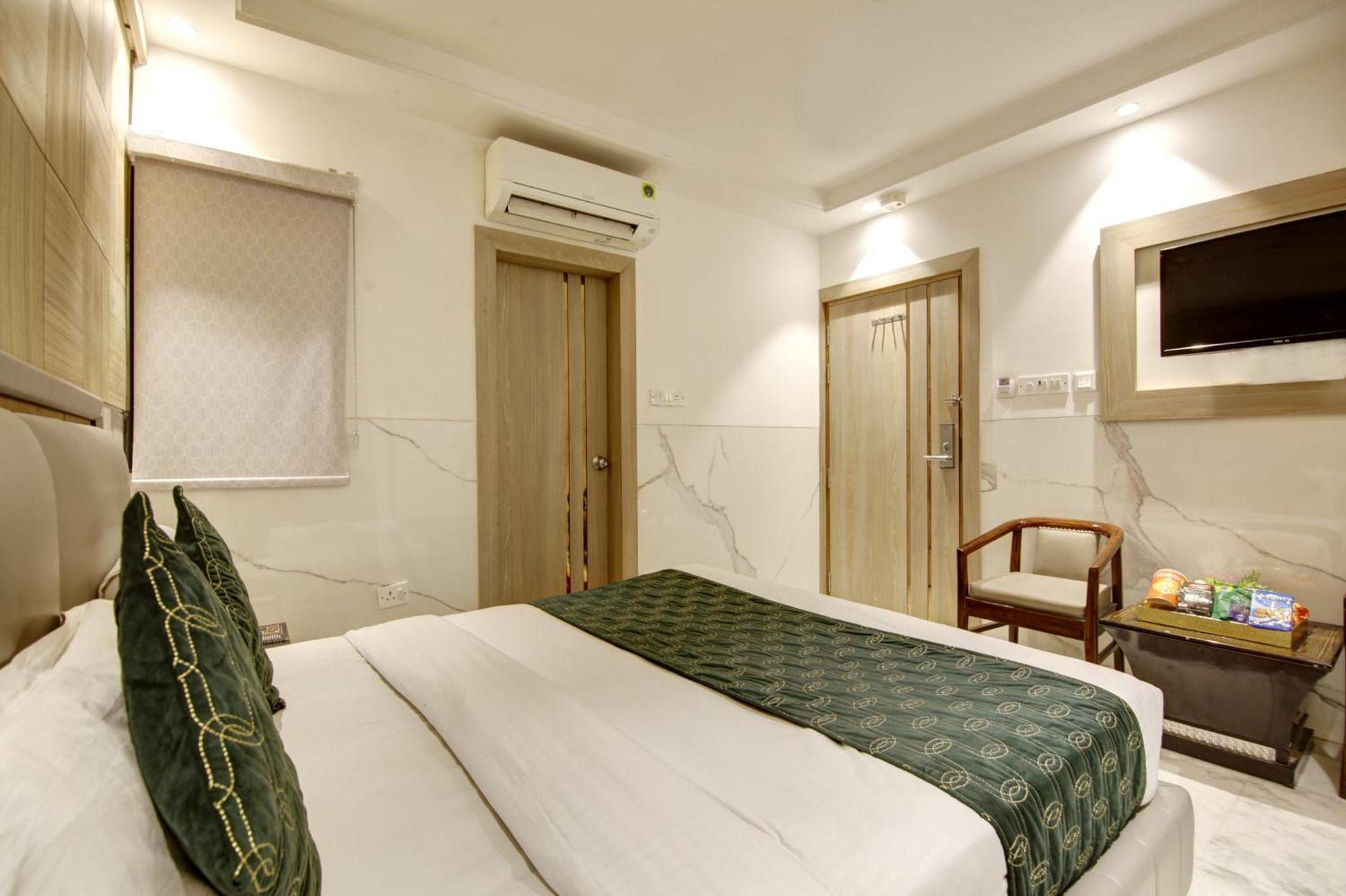 Hotel International Inn By Star Group - Near Delhi Airport Нью-Дели Экстерьер фото