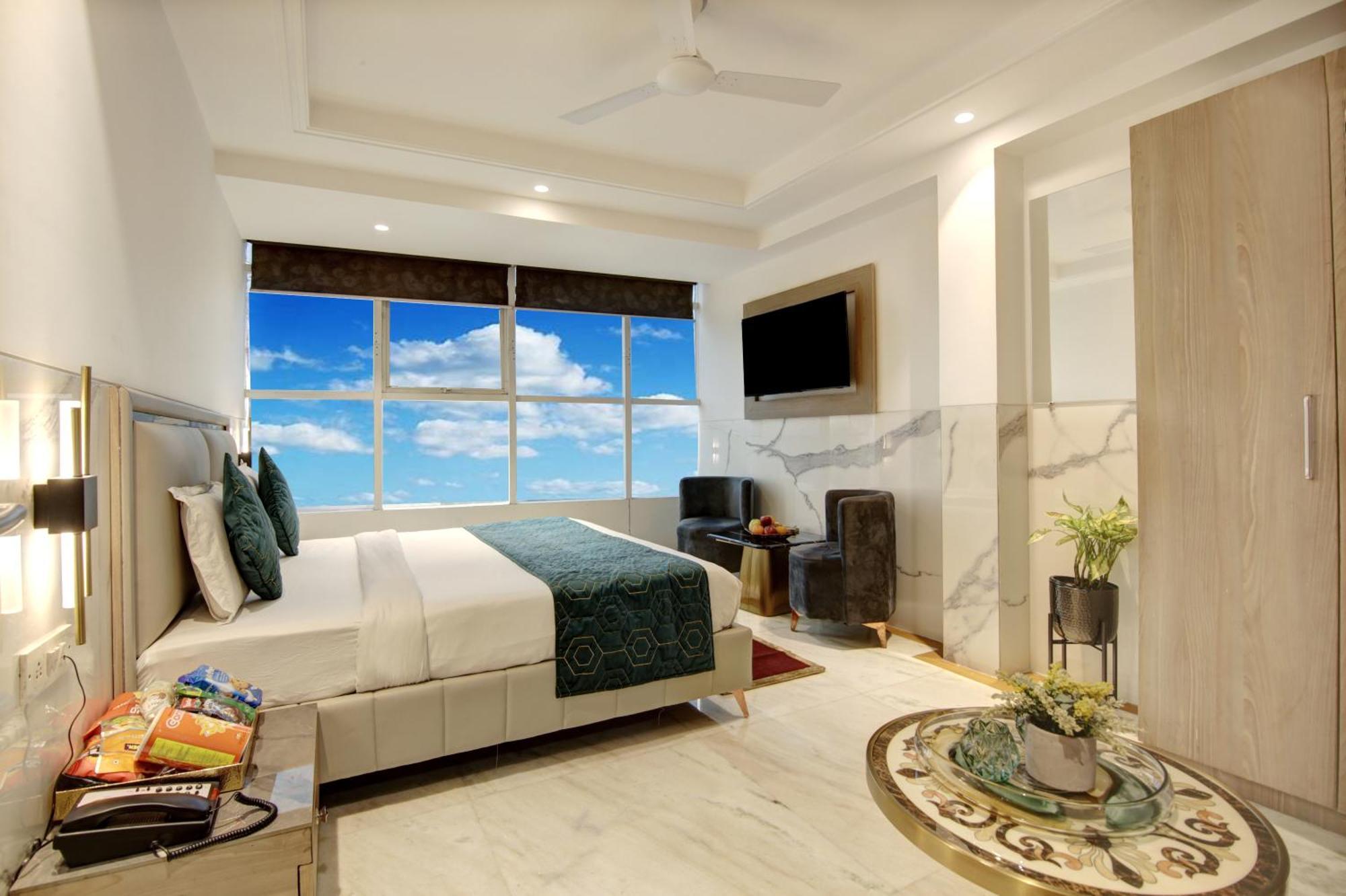 Hotel International Inn By Star Group - Near Delhi Airport Нью-Дели Экстерьер фото